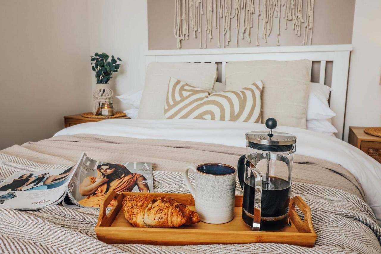 Principality View Apartment Two, By Solace Stays Cardiff Zewnętrze zdjęcie
