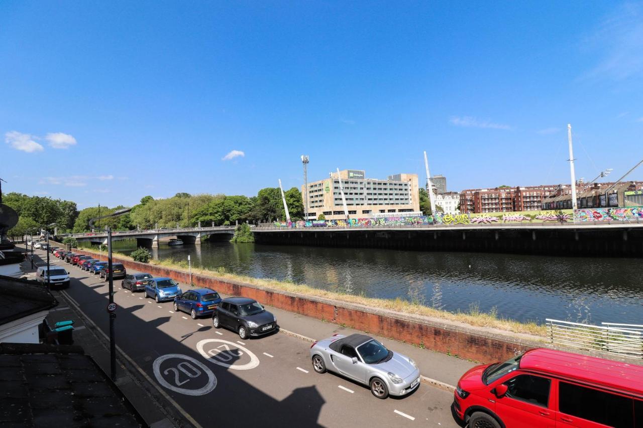 Principality View Apartment Two, By Solace Stays Cardiff Zewnętrze zdjęcie